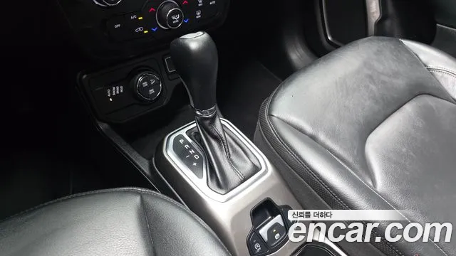 Jeep Renegade 2018 thumb 9