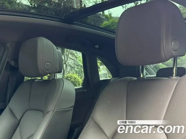 Porsche Macan 2019 thumb 5