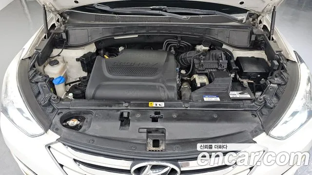 Hyundai Santa Fe 2013 thumb 6