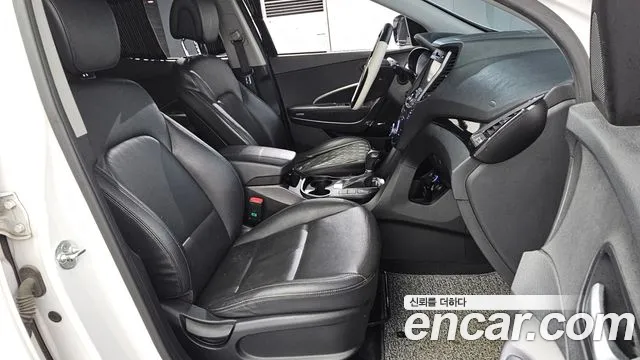 Hyundai Santa Fe 2013 thumb 12