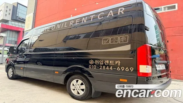 Hyundai Staria 2018 thumb 2