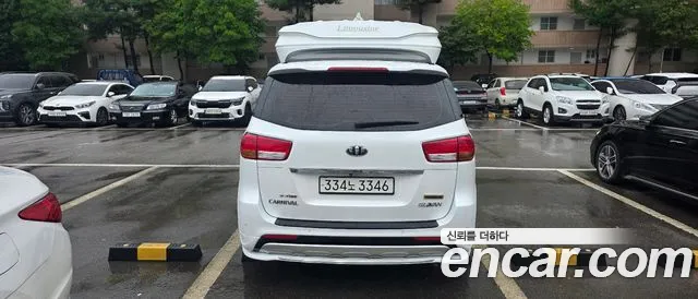 Kia Carnival 2017 thumb 7