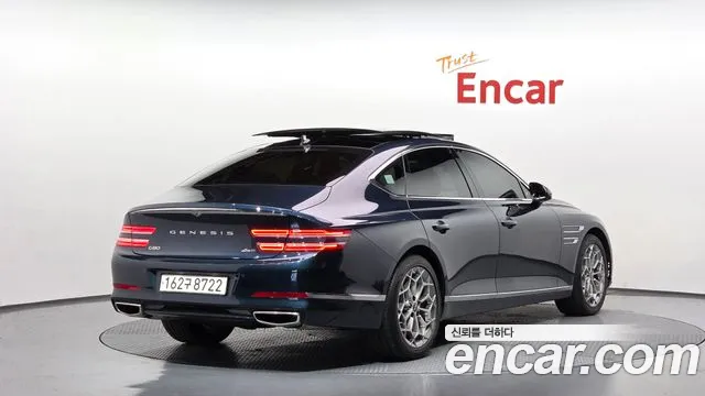 Genesis G80 2023 thumb 2