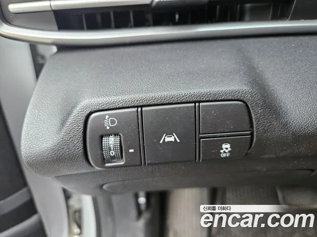 Hyundai Avante 2022 thumb 10