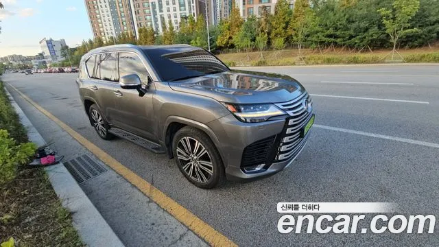 Lexus LX 2025 thumb 3
