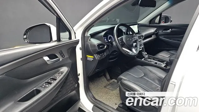 Hyundai Santa Fe 2018 thumb 10