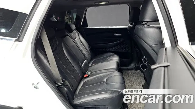 Hyundai Santa Fe 2018 thumb 12