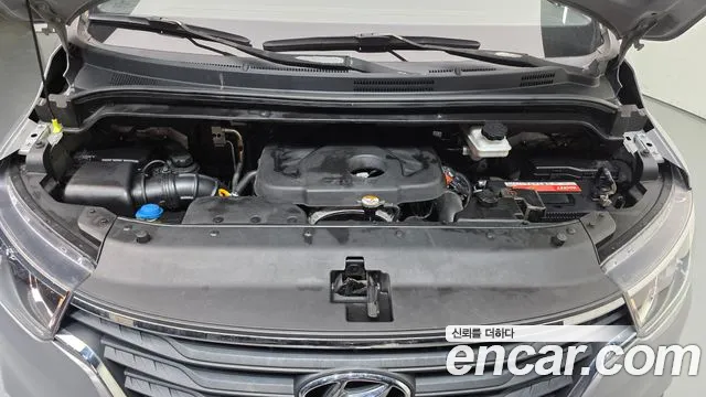 Hyundai Starex 2018 thumb 6