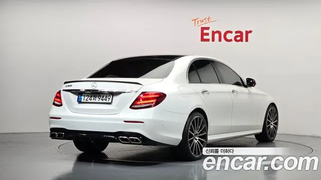Mercedes-Benz E-Класс 2019 thumb 2