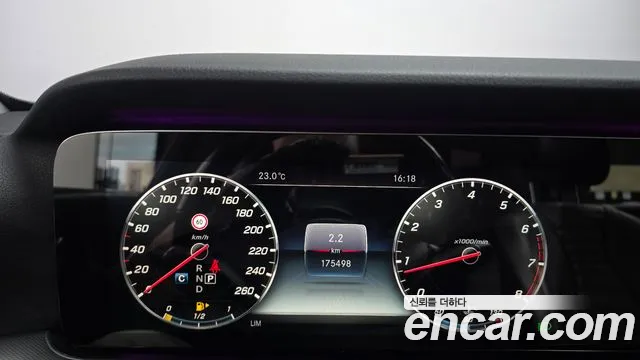 Mercedes-Benz E-Класс 2019 thumb 8