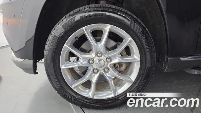 Jeep Cherokee 2015 thumb 5
