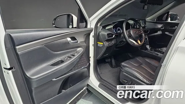 Hyundai Santa Fe 2019 thumb 11