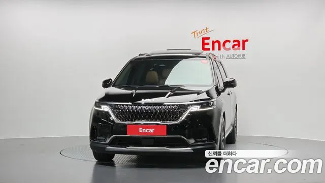 Kia Carnival 2023 thumb 3