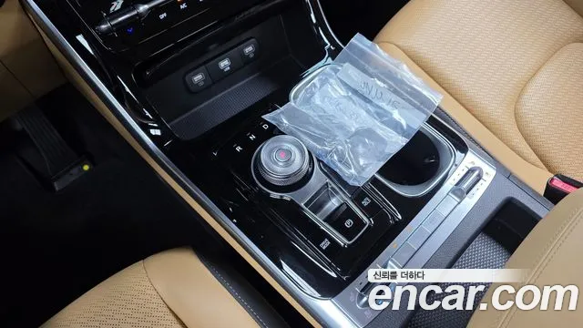 Kia Carnival 2023 thumb 9