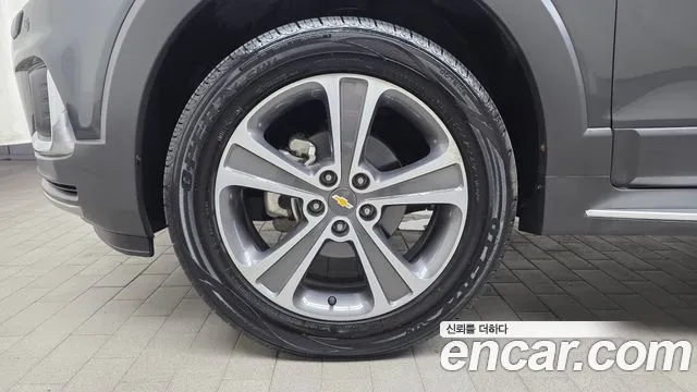 ChevroletGMDaewoo Captiva 2018 thumb 4