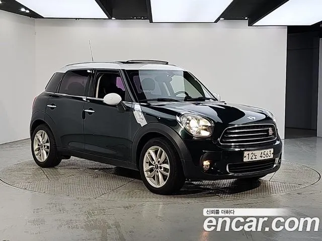 MINI Countryman 2013 thumb 2