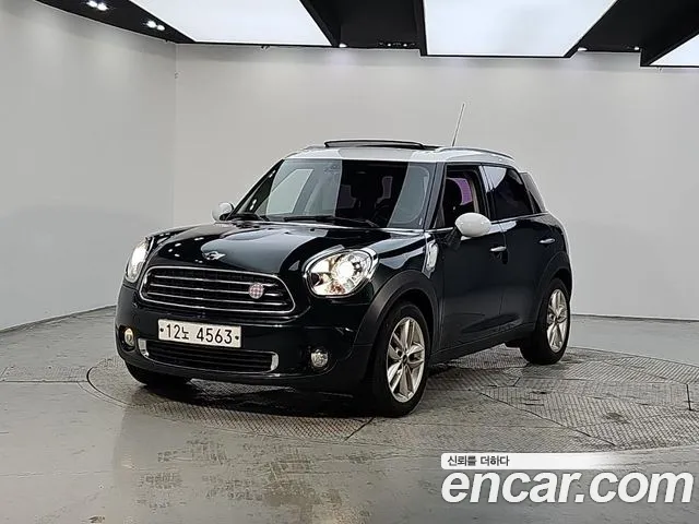 MINI Countryman 2013 thumb 11
