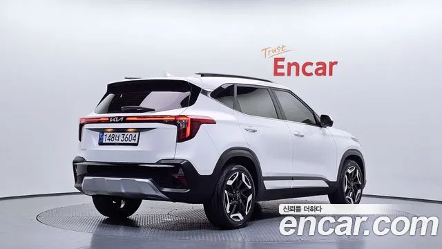 Kia Seltos 2022 thumb 2