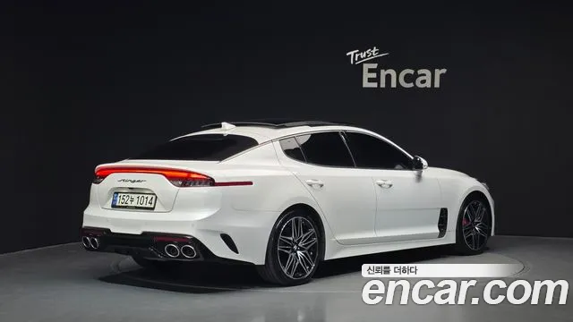 Kia Stinger 2021 thumb 2
