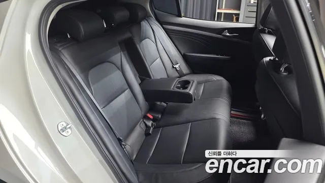 Kia Stinger 2021 thumb 12