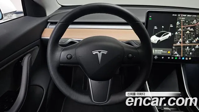 Tesla Model 3 2019 thumb 12
