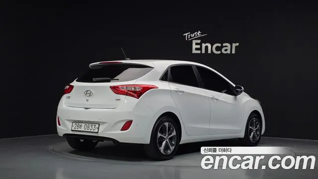 Hyundai i30 2015 thumb 2