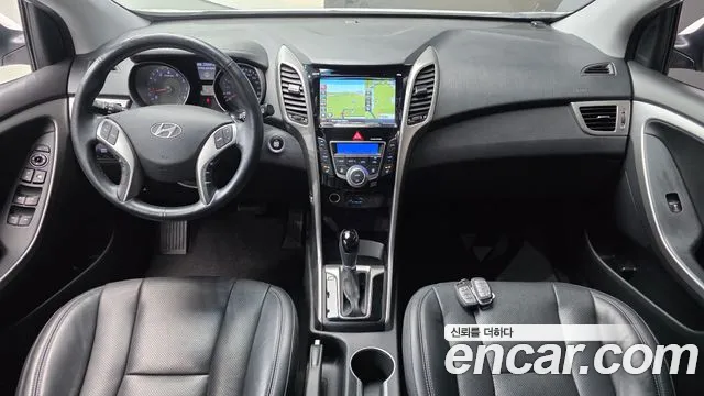Hyundai i30 2015 thumb 7