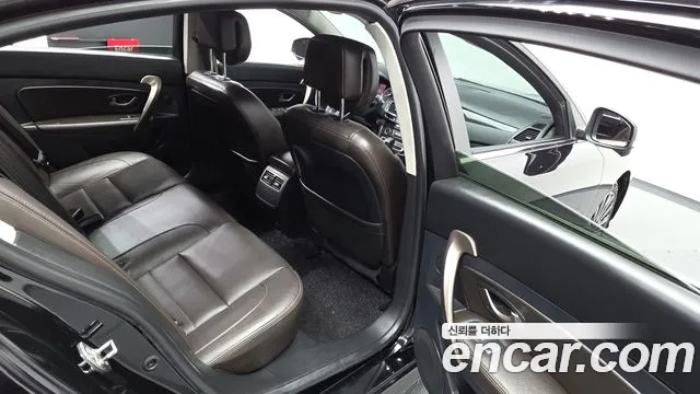 Renault-KoreaSamsung SM5 2015 thumb 11
