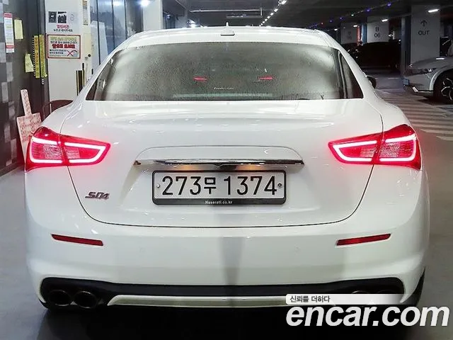 Maserati Ghibli 2019 thumb 4