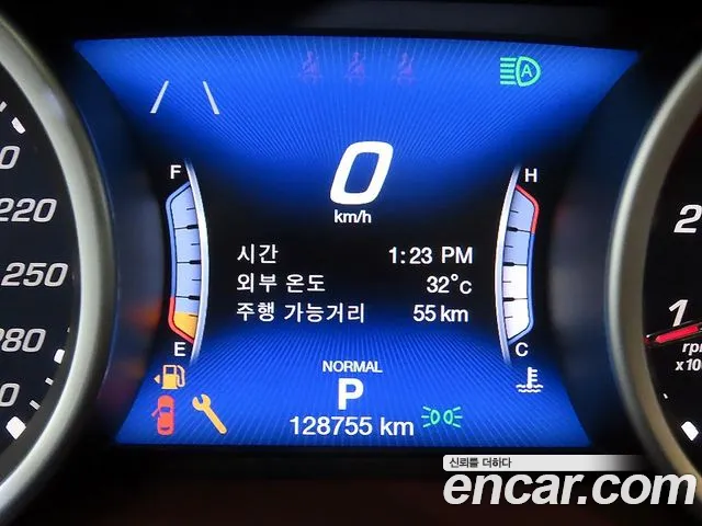 Maserati Ghibli 2019 thumb 8