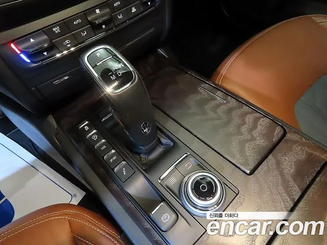 Maserati Ghibli 2019 thumb 9