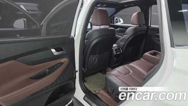 Hyundai Santa Fe 2018 thumb 11