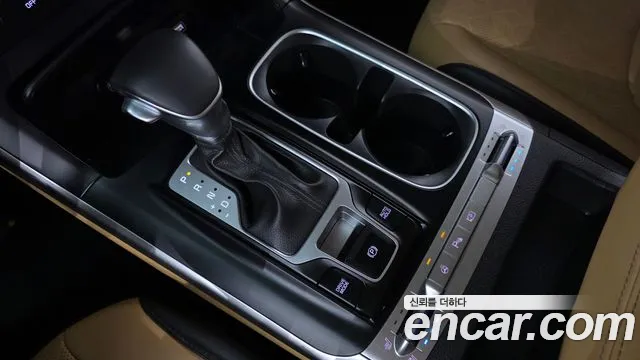 Kia Carnival 2023 thumb 9