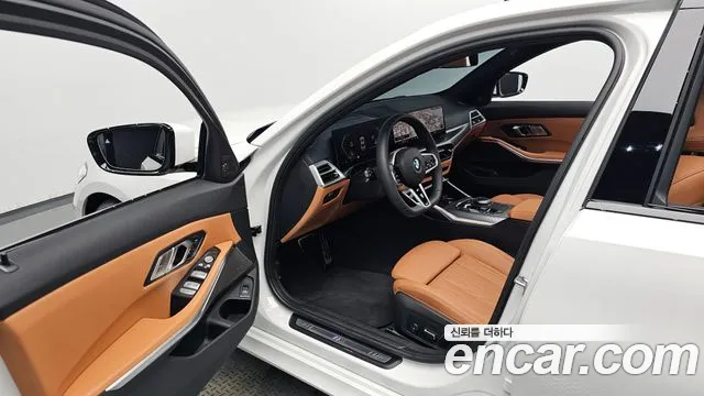BMW 3-Series 2025 thumb 9