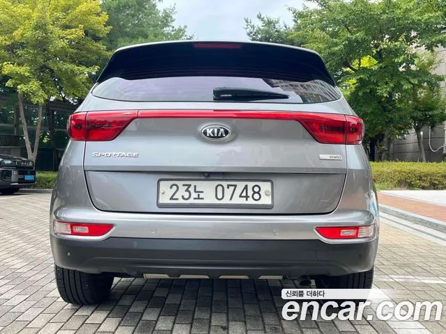 Kia Sportage 2016 thumb 5