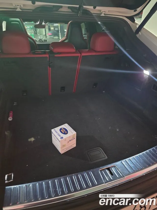 Porsche Cayenne 2021 thumb 8