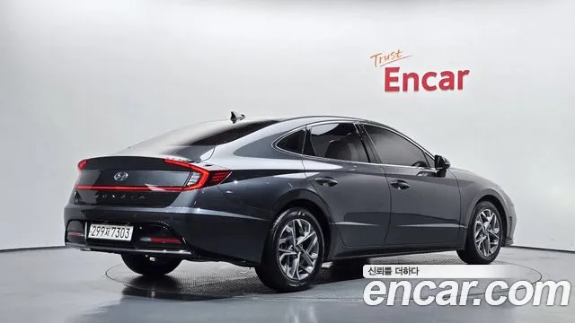 Hyundai Sonata 2022 thumb 2