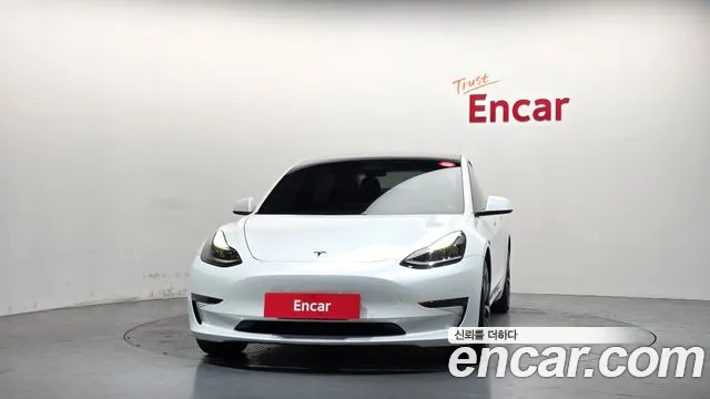 Tesla Model 3 2021 thumb 3