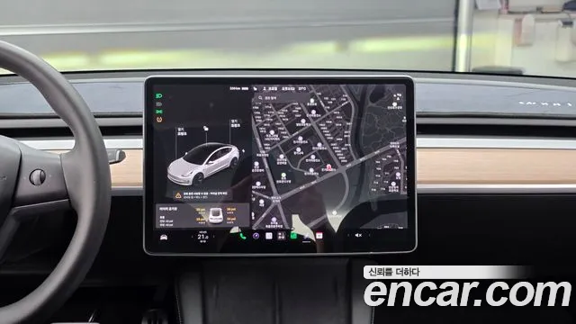 Tesla Model 3 2021 thumb 12