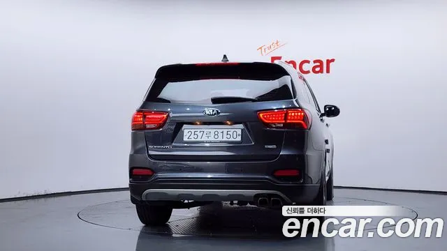 Kia Sorento 2019 thumb 4