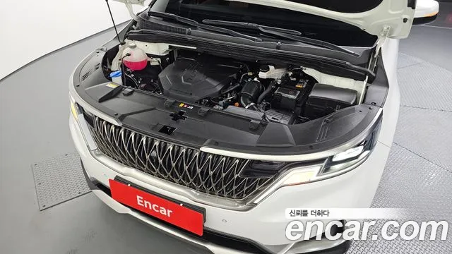 Kia Carnival 2023 thumb 6