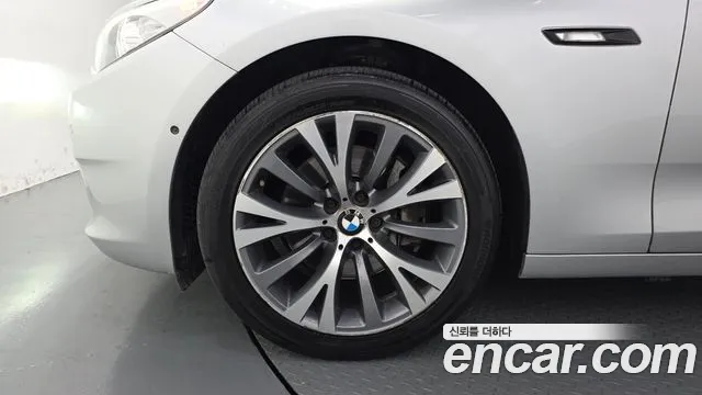 BMW Gran Turismo 2013 thumb 5
