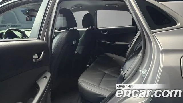 Hyundai Kona 2017 thumb 12