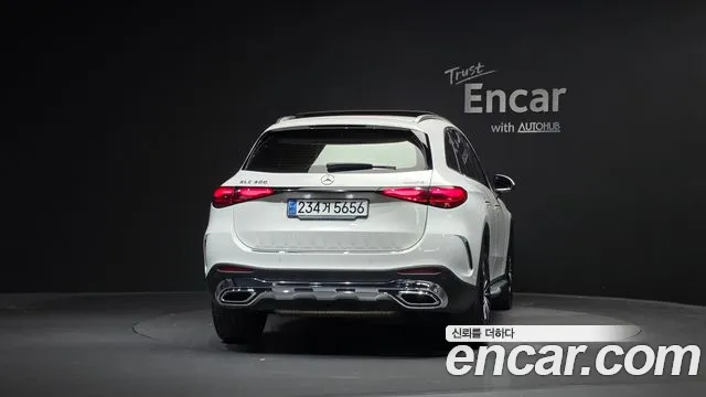 Mercedes-Benz GLC 2023 thumb 4