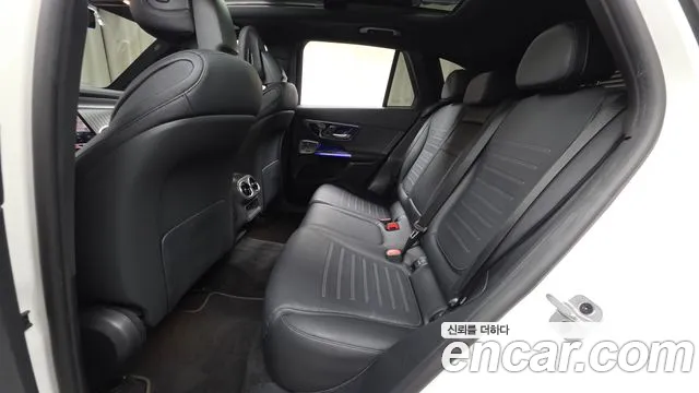 Mercedes-Benz GLC 2023 thumb 12