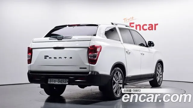 KG_Mobility_Ssangyong Rexton 2019 thumb 2