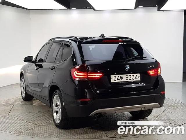 BMW X1 2014 thumb 3