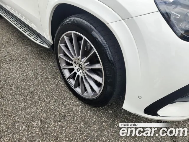 Mercedes-Benz GLE 2023 thumb 9
