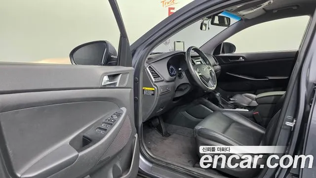 Hyundai Tucson 2016 thumb 9