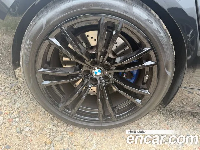 BMW M5 2019 thumb 5